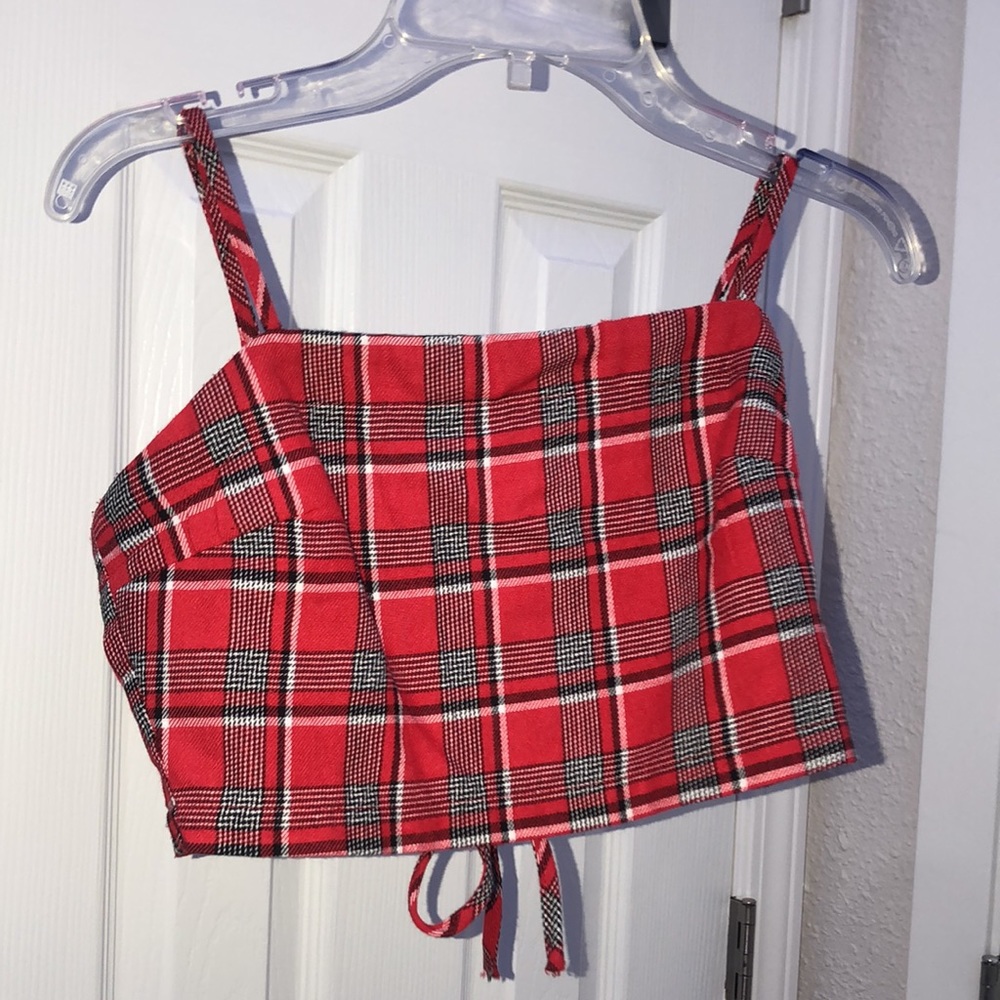 Two piece set - Picture 2 of 3